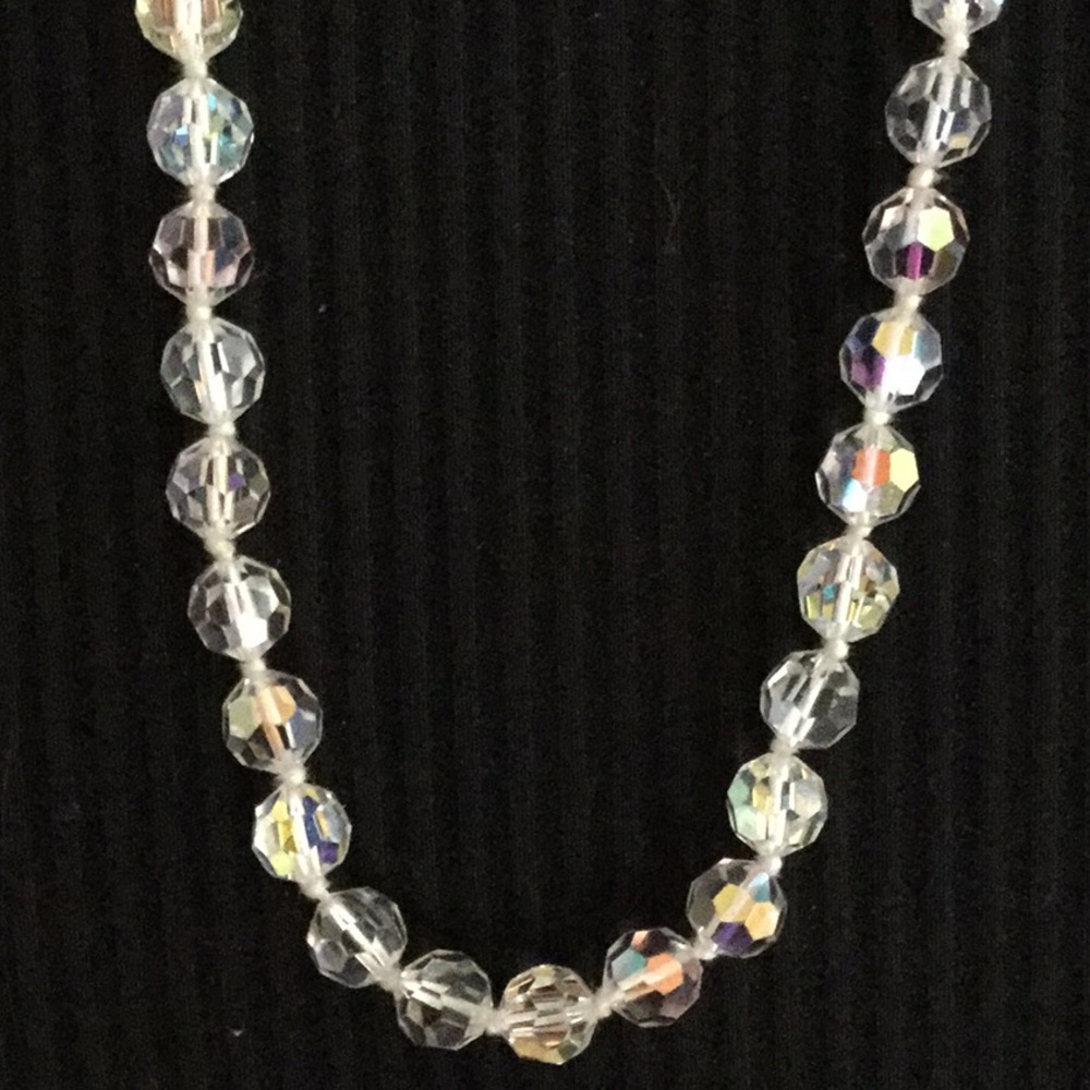 Beautiful Crystal Bead Necklace